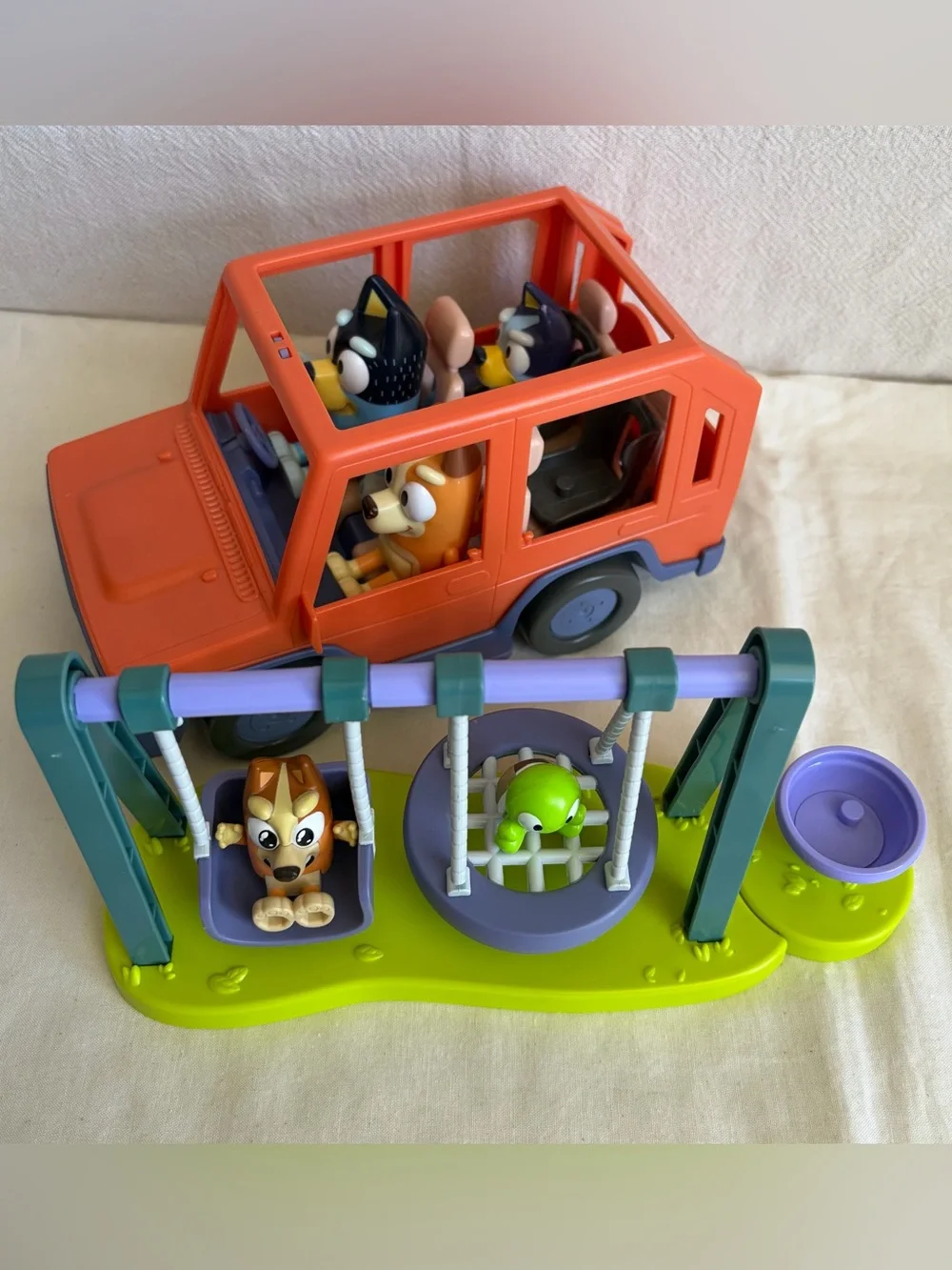 Bluey Turtleboy Complete Playset Playground/park & Heeler Family and 4WD Car